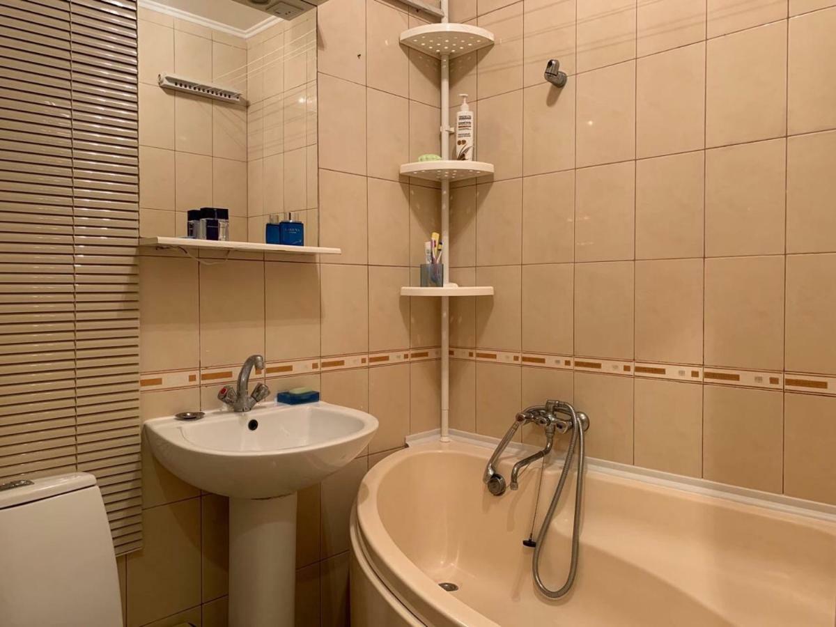 Iq-Room Black Sea Studio Apartment Odessa Ua Exteriör bild